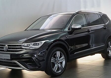VW Tiguan Allspace Volkswagen Elegance 4Motion