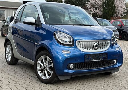 Smart ForTwo PASSION+LED+NAVI+SHZ+PANO+ERST 11 TKM+WIE NEU