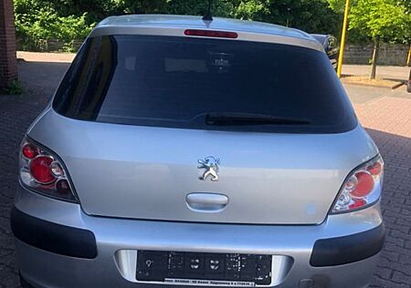 Peugeot 307 1.4 Tendance 110 Tendance