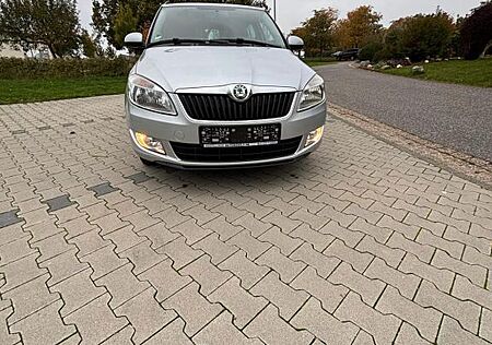 Skoda Fabia 1.2l TSI 63kW Green tec Family Combi F...