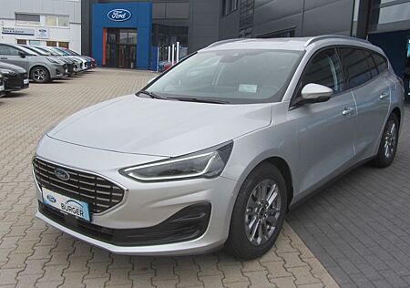 Ford Focus Turnier Titanium *Automatik*Matrix-LED*B&O
