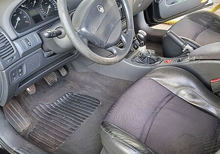 Renault Laguna 1.8 16V Grandtour
