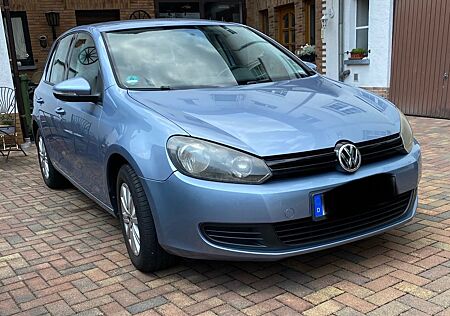 VW Golf Volkswagen 1.2 TSI 63 kW Trendline Trendline