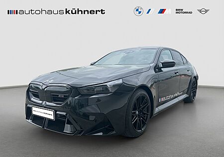 BMW M5 Limousine
