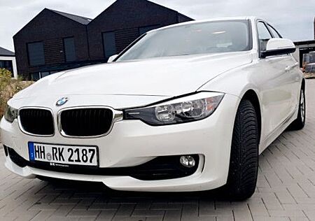 BMW 316i 316 i - - Zuverlässig Tempom PDC Sitzh