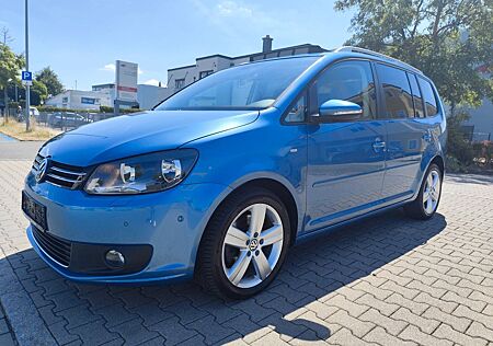 VW Touran Volkswagen Cup BMT Pano DSG 2.Hand 7 Sitzer