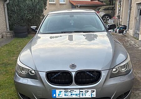 BMW 520i 2.2l 6 Zylinder! Tüv bis 2026