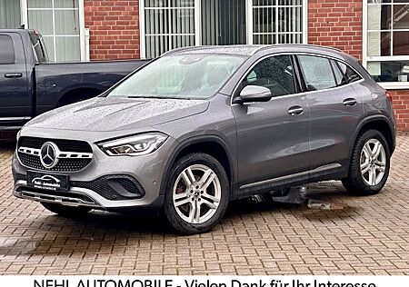 Mercedes-Benz GLA 200 *PANORAMA*AHK*MBUX*KAMERA*