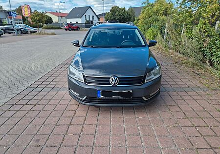 VW Passat Variant Volkswagen 1.6 TDI Comfortline BMotion T...