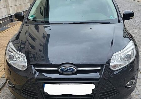 Ford Focus 2,0TDCi 120kW Champions Edition Turnie...