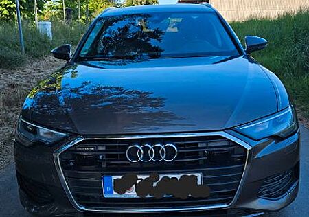 Audi A6 Avant 45 TDI quattro basis