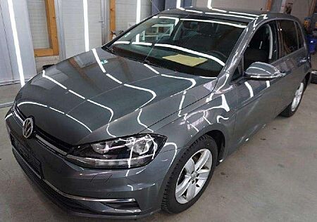 VW Golf Volkswagen Comfortline BMT/Start-Stopp