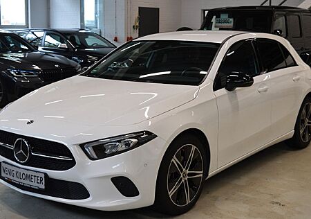 Mercedes-Benz A 180 d/LED/AppleCar/Night P./DISTRONIC/28659 km