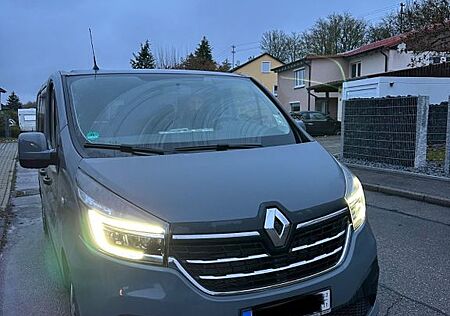 Renault Trafic Bus 9-Sitzer Top Zustand