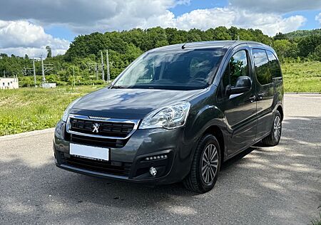 Peugeot Partner Tepee e-THP EURO6 AHK SHZ Parkpaket