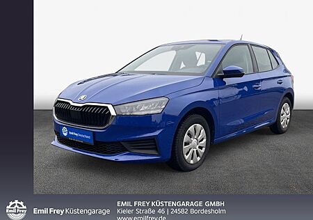 Skoda Fabia 1.0 MPI Selection LED GRA RFK GJR Park Pil