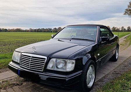 Mercedes-Benz E 220 E220 w124 Cabrio Sportline H-Zulassung+Gutachten