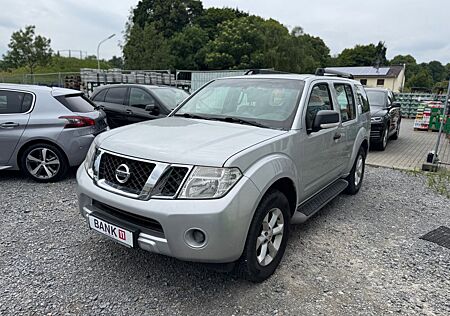Nissan Pathfinder 2.5 dCi XE *7Sitzer*AHK*4x4*