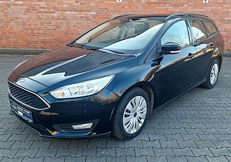 Ford Focus Turnier/Zahnriemen Neu/Lenkrad-Sitzheizung