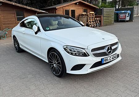 Mercedes-Benz C 180 Coupe 4Matic 9G-Tronic PANO, 360°, BURMEST