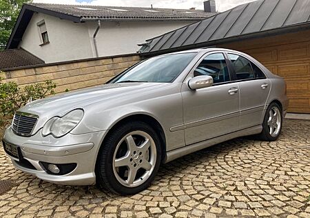 Mercedes-Benz C 32 AMG