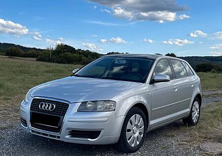 Audi A3 1.6 Ambiente Sportback Ambiente