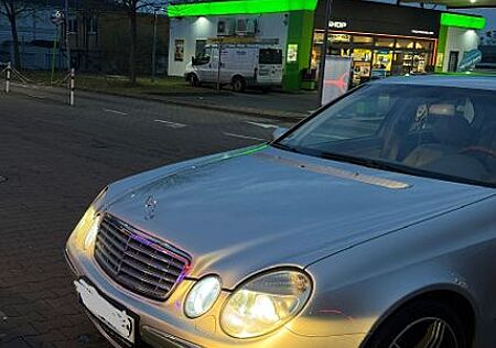 Mercedes-Benz 320 Mercedes Benz CDI Elegance TÜV NEU