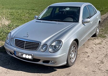 Mercedes-Benz E 220 CDI CLASSIC Classic