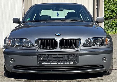 BMW 318i Edition Exclusive Edition Exclusive