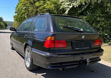 BMW 540i Auto touring