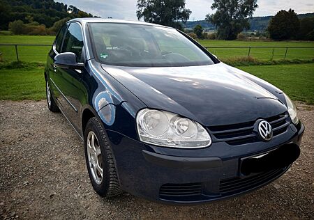VW Golf Volkswagen 5 1.4 16V - Frischer TÜV u. Neuteile