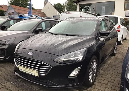 Ford Focus Turnier Titanium