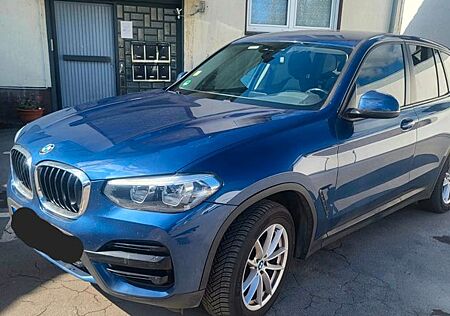 BMW X3 xDrive20i Luxury Line AT Luxury Line