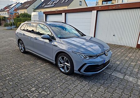 VW Golf Volkswagen 2.0 TDI DSG 110kW R-Line Variant Garantie