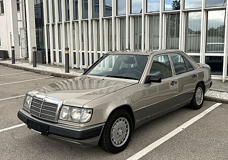 Mercedes-Benz 200 gebraucht kaufen Mercedes-Benz 200 200E W124, Klimaanlage, Erstbesitz