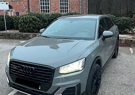 Audi Q2 Sport S-Line 2.0 TFSI Quattro S-Tronic HU neu