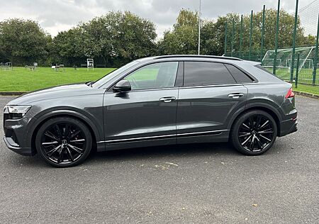 Audi SQ8 TFSI Voll, 1.Hand, Matrix, AHK, B&O, Pano