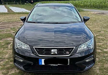 Seat Leon ST FR Alcantara Panorama LED Carplay