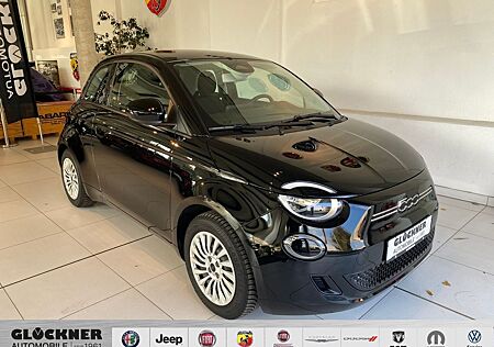 Fiat 500E 500 e Komfortpaket/ Allwetterreifen