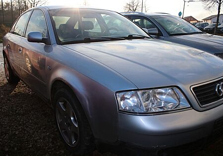 Audi A6 2.4 V6 Klima Sitzh. Alu Limo