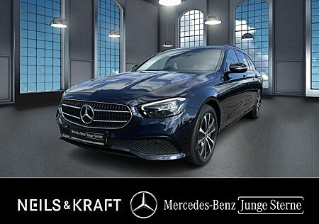 Mercedes-Benz E 300 de T-Modell +Pano+Avantgarde+AHK+Night+LED