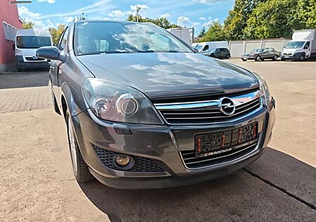 Opel Astra Caravan 1.8, AHK, Tempomat, Xenon