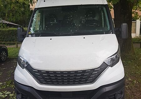 IVECO Daily 35 S 14A8 D