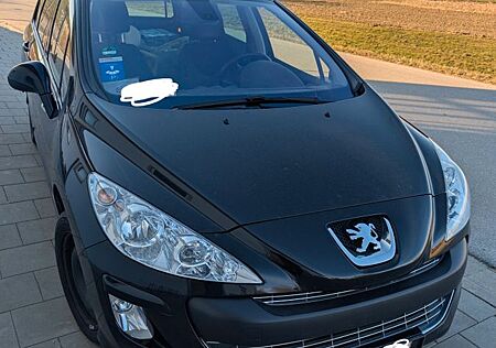 Peugeot 308 SW 2.0 HDI Automatik/Navi/SHZ HU 05/2026