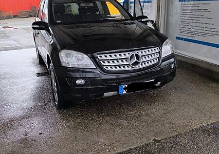 Mercedes-Benz ML 420 CDI 4MATIC - V8