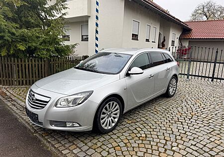 Opel Insignia Sports Tourer 2.0 Turbo Sport Automatik
