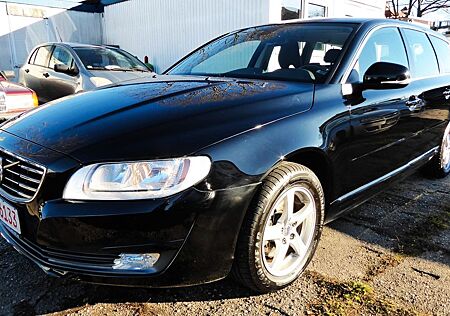 Volvo V70 Kombi Kinetic AHZV/Klimaaut./Alu/ZR. Neu/Eu6