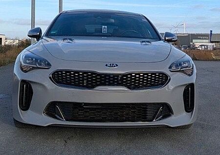 Kia Stinger 2.2 CRDi GT Line