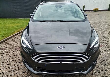 Ford S-Max 180PS 4*4 AWD Vollaustattung A-Z+AHK+1Hand
