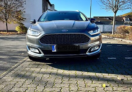 Ford Mondeo 2,0 TDCi 132kW Vignale Turnier PowerS...